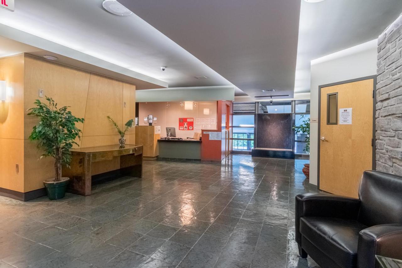 Condo Avec Parc Aquatique ! Beaupré Dış mekan fotoğraf