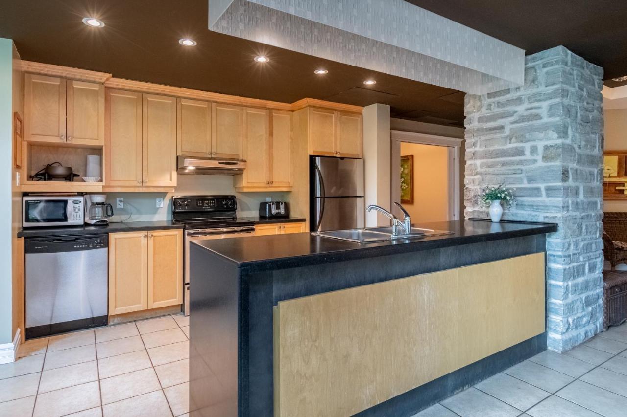 Condo Avec Parc Aquatique ! Beaupré Dış mekan fotoğraf